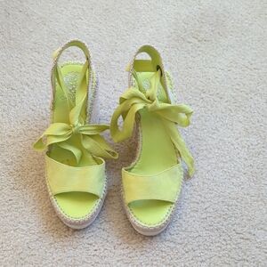 Cute Soft Lime Vince Camuto Espridrills